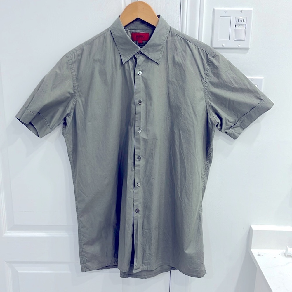 HUGO BY HUGO BOSS - button down shirt - grey Color. Size Large